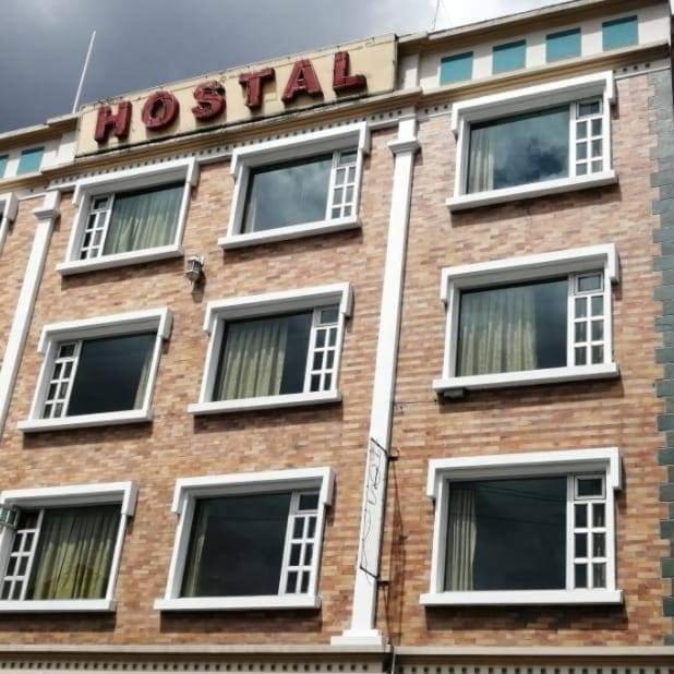 Hotel Hostal Zamorano à Quito Extérieur photo